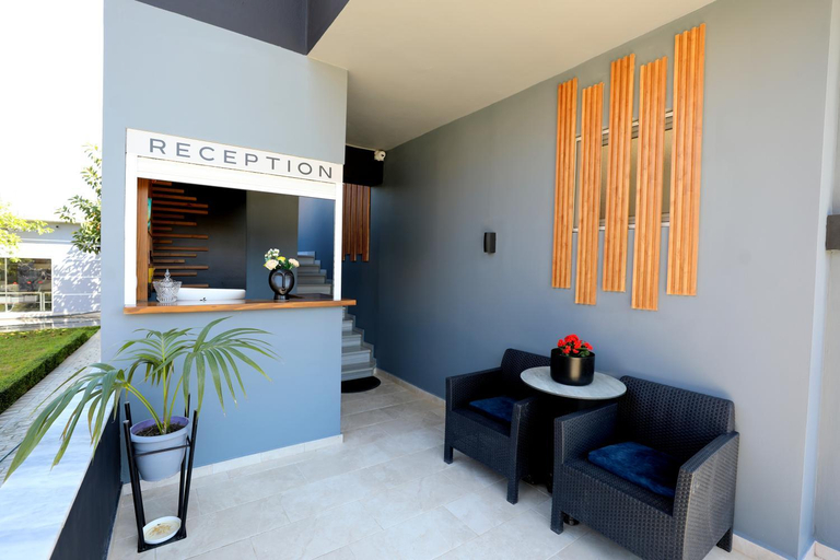 Public Area, Hotel Golden, Sarandës