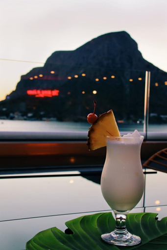 Food & Drinks 5, Hyperion Hotel, South Aegean