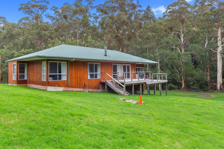 Exterior & Views, A Little Touch Of Paradise, Colac-Otway - South