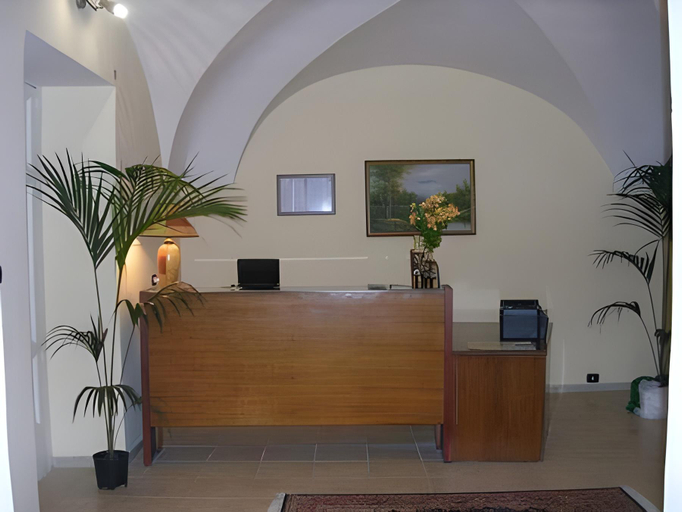 Others 4, Albatro Rooms, Catania