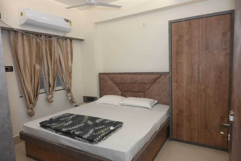 Others 5, Manyavar Guest House, Deoghar