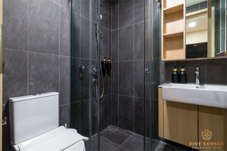 Bathroom 6