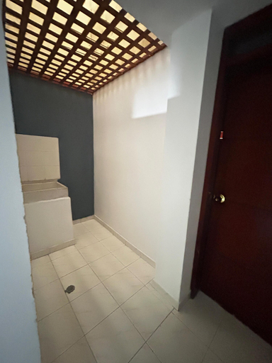 Others 5, Hotel Boston Superior, Barranquilla