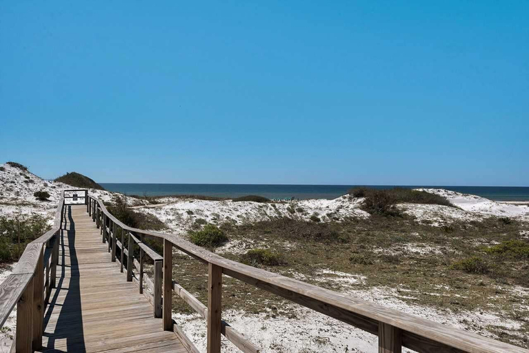 Others 4, Beachside Villas 811, Walton