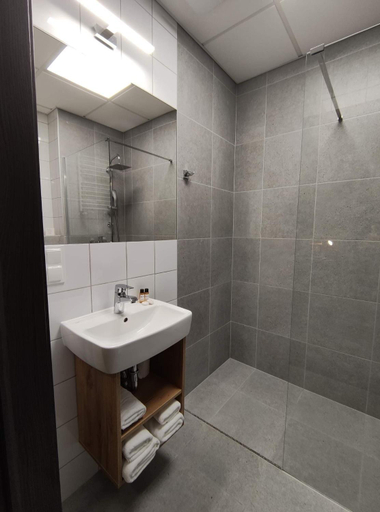 Bathroom 4, S7 Hotel, Kielce