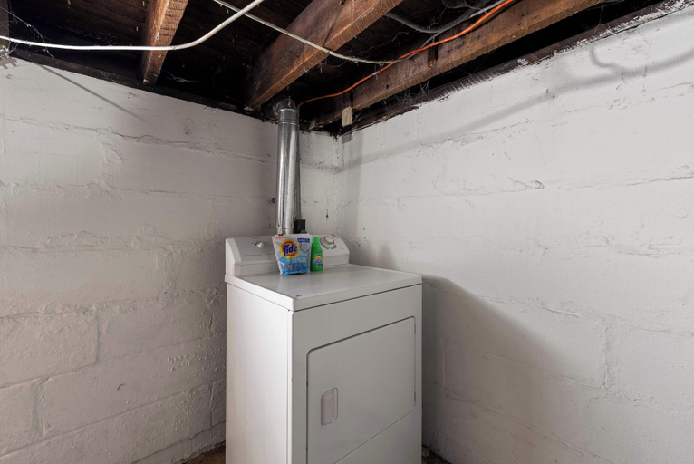Others 5, OSU 6BR | 2 Private Homes | Sleeps 12, Franklin