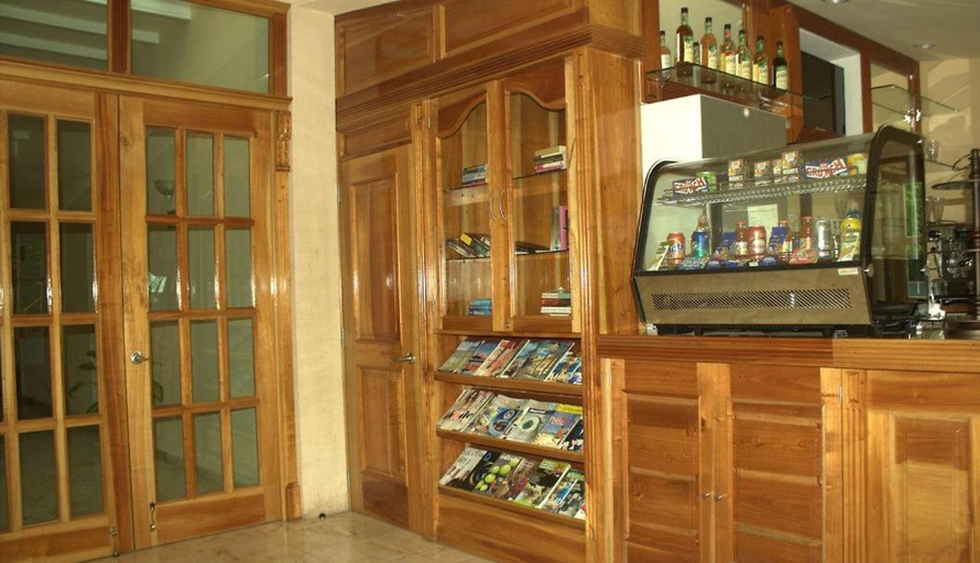 Food & Drinks 5, Cancun International Suites, Isla Mujeres