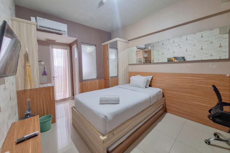 Room 4, Good Choice And Strategic Studio At Student Castle Yogyakarta Apartment, Sleman