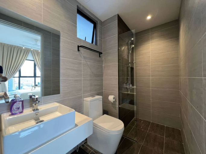Bathroom 3, Trion Residence by Emily in Town, Kuala Lumpur