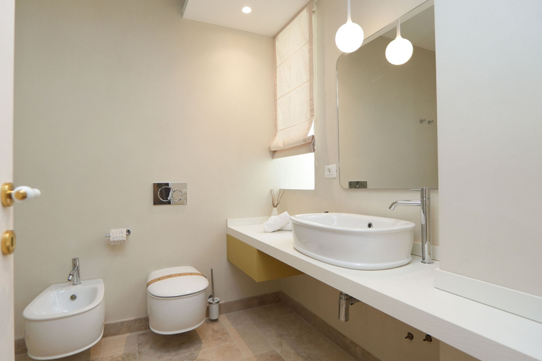 Room 3, Marina Homes Standard 1, Syracuse