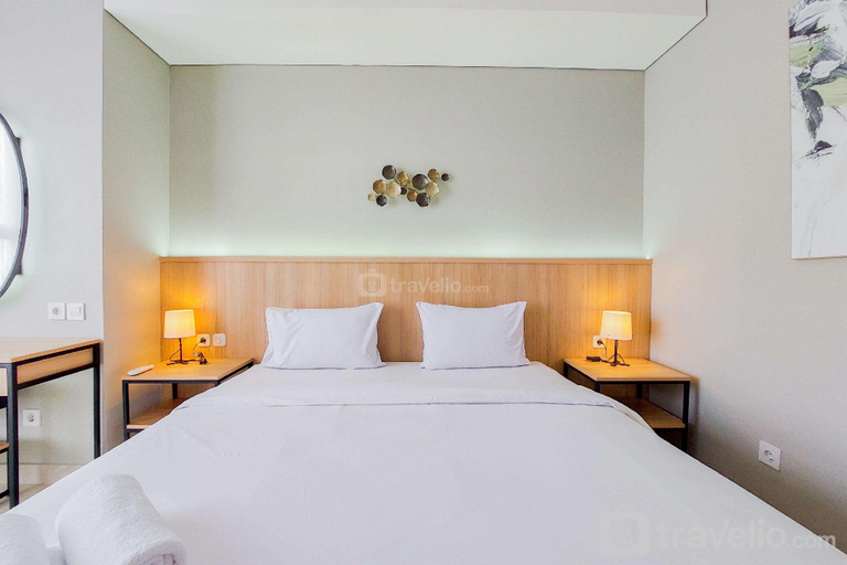 Bedroom 3, Comfort 1BR at Transpark Bintaro Apt By Travelio, South Tangerang