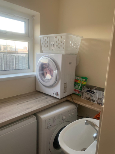 4, Stylish Comfotabe Riverside Cottage, Southampton