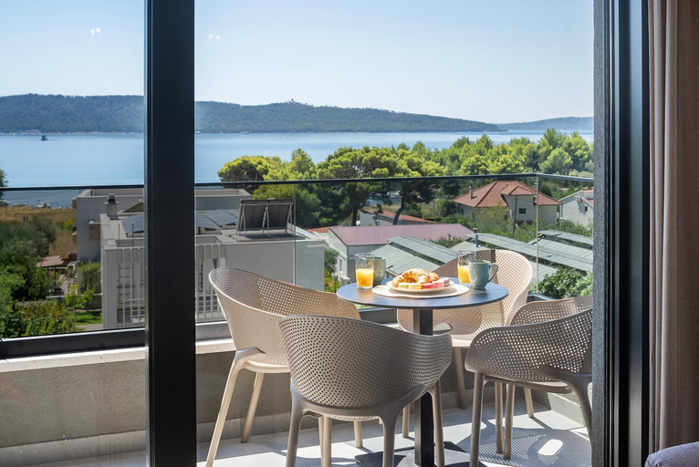 Others 5, Luxury apartments Olive, Kaštela