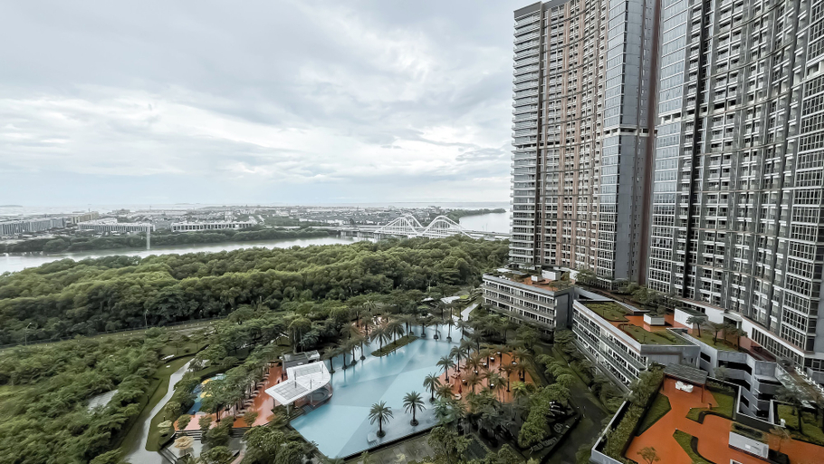 Exterior & Views 2, Relaxing And Stylish 1Br At Gold Coast Apartment, Jakarta Utara