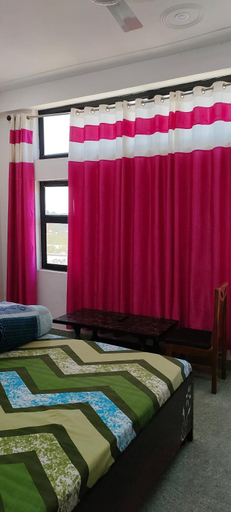 Bedroom 5, Hotel Holiday, Bharatpur