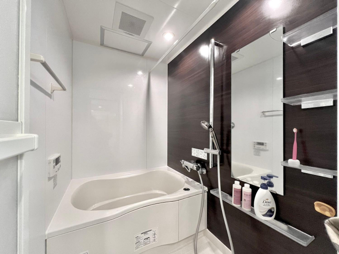 Bathroom 3, Ikebukuro 606 -TS0043, Toshima