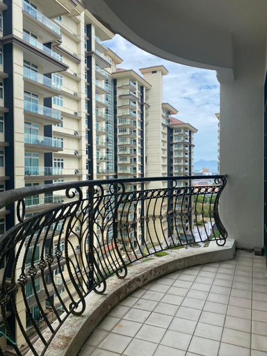 Others 2, 3R Balcony & Wifi Haven, Kuching