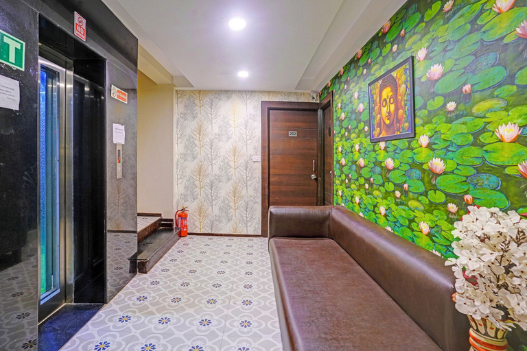 Lobby sitting area 5, Fabhotel Ojas Inn, South Goa