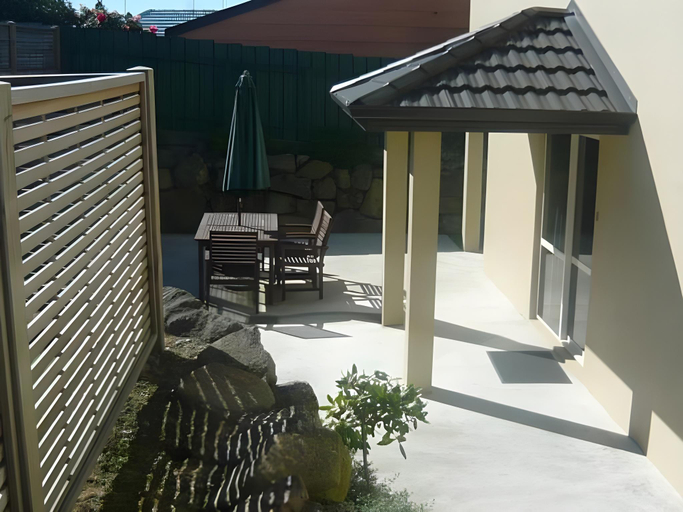 Others 4, Avenue Motor Lodge, Timaru