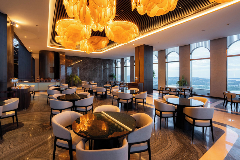 Food & Drinks 4, Arjuna Solitaire Hotel, Sihanoukville