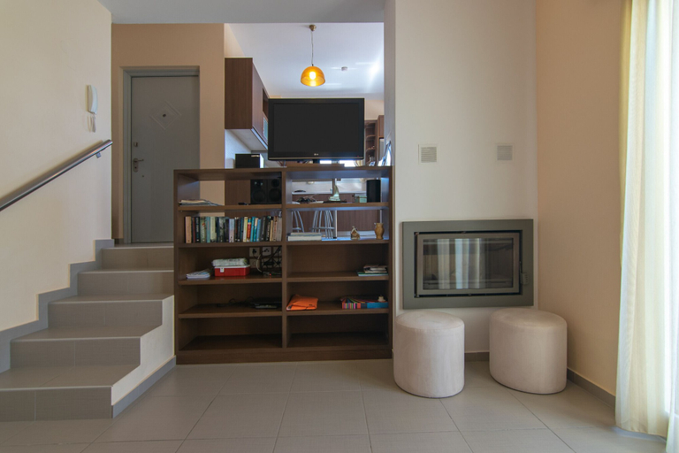 Others 4, Yanni's villas, Crete