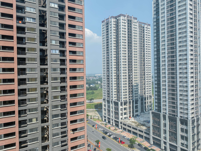 Exterior, Spacious And Cozy 2Br With Extra Room At Meikarta Apartment, Cikarang