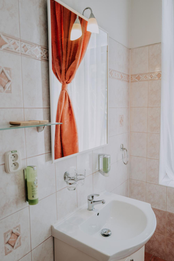 Bathroom 3, The Rooms by Dalia, Košice I