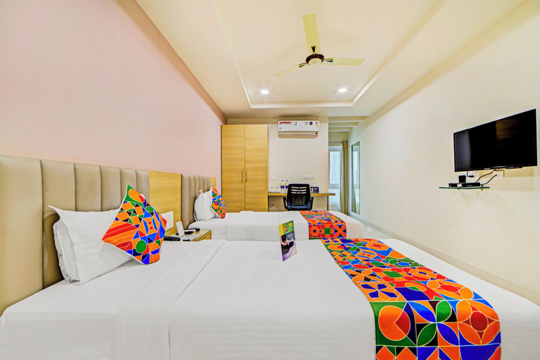 Room 3, FabHotel Prime Veeraj Suites - Nr. Skyview 10, Lumbini Avenue, Gachibowli, Hyderabad