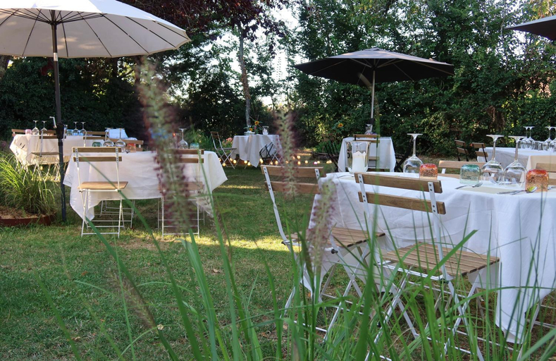 Food & Drinks 4, Auberge Sainte-Gemme, Cher