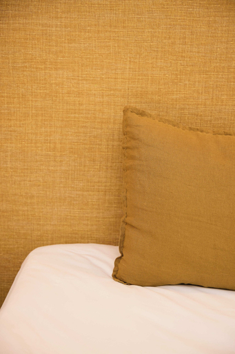 Bedroom 3, Hotel Henri IV, Charente-Maritime