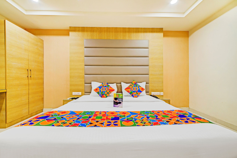 Room 5, FabHotel Prime Veeraj Suites - Nr. Skyview 10, Lumbini Avenue, Gachibowli, Hyderabad