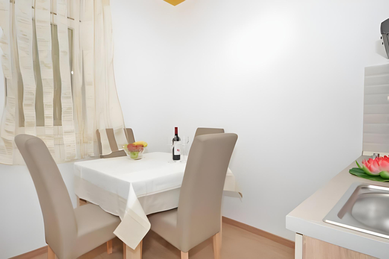 Others 3, Guest House Mia ST - Studio Apartment A3, Split