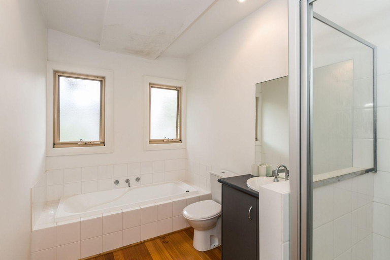 Others 2, Haven On Harvey, Surf Coast - West