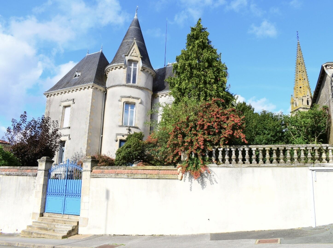 Exterior & Views 2, Château Maranne, Deux-Sèvres