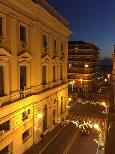 Exterior & Views 2, Casa Castagna B&B, Salerno