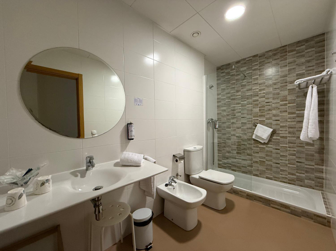 Bathroom 4, Hotel Balneario de Lanjaron, Granada