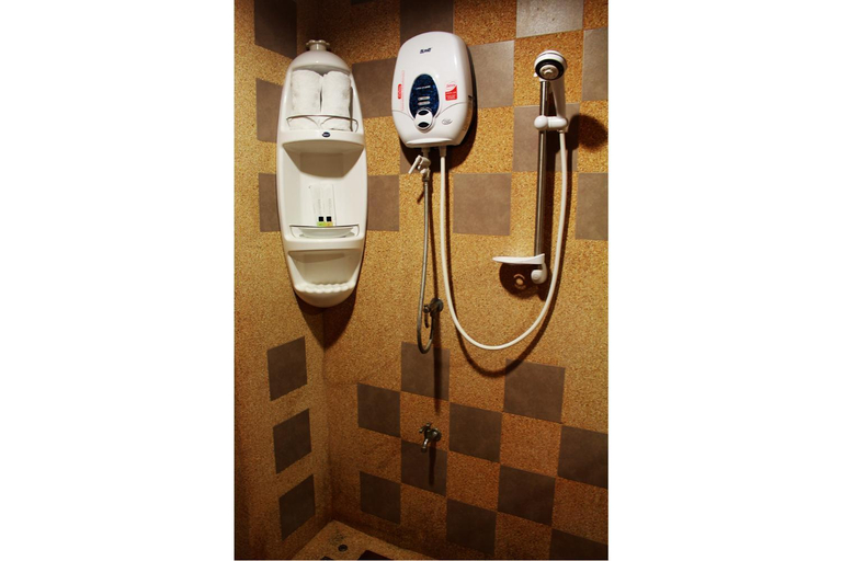 Bathroom 3, Pornkasem House, Muang Chiang Rai