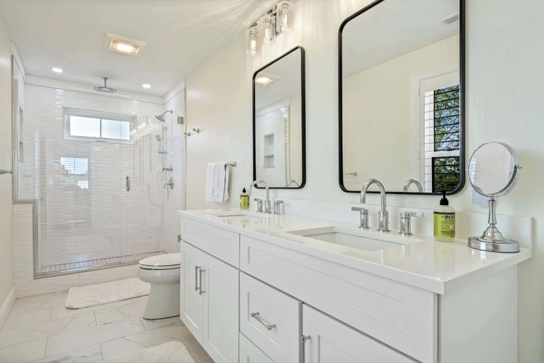 Bathroom 3, Ocean Outlook Coastal Serenity, York