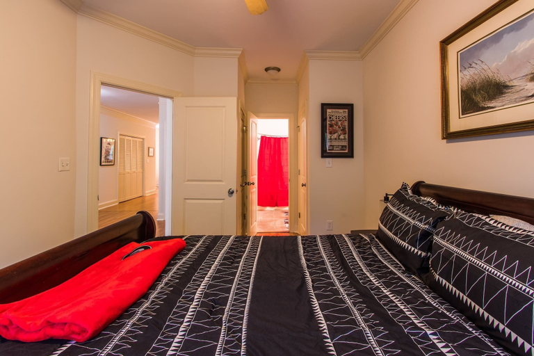 Bedroom, Low Country Dawg House Stunning Walking Trails!, Clarke