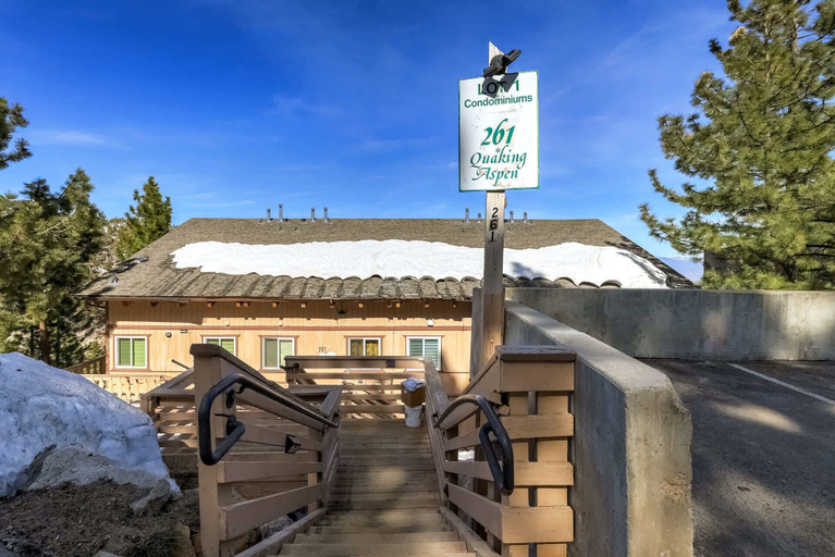 Exterior & Views 2, Mile High Mountain - Carson Valley Views, Douglas
