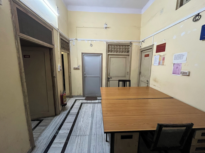 Others 5, Vishwa Deva Homestay, Varanasi