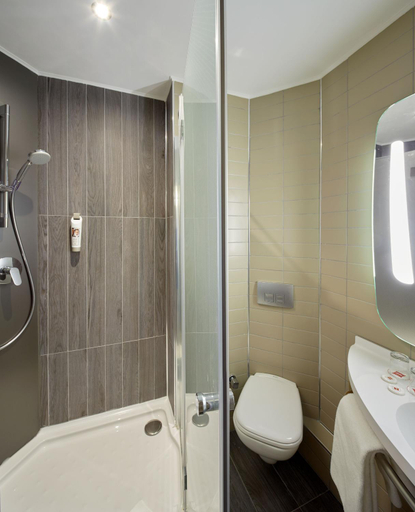 Bathroom 4, Ibis Konya, Selçuklu