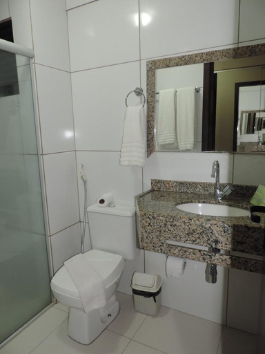 Bathroom 4, Golden Beach Hotel, Fortaleza