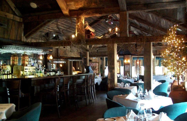 Food & Drinks, Mario's International Spa, Hotel & Restaurant, Portage