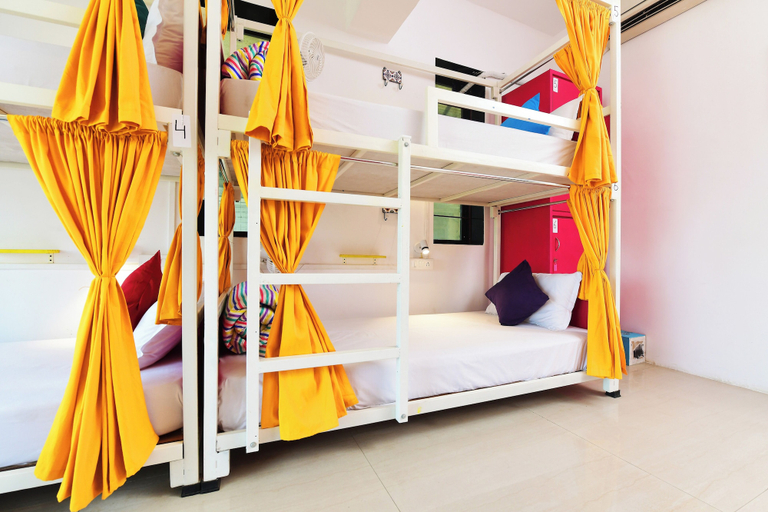 Bedroom 4, Urban Stays, Mumbai City