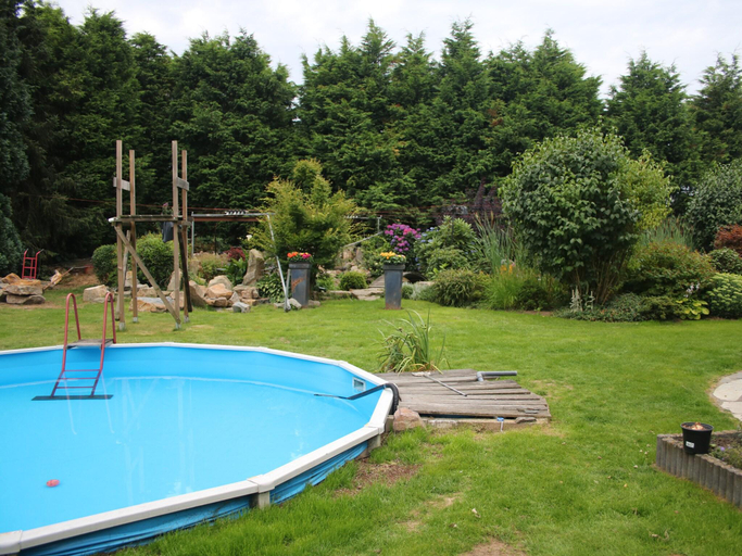 Sport & Beauty, Holiday Home in Sittard with Pool, Schinnen