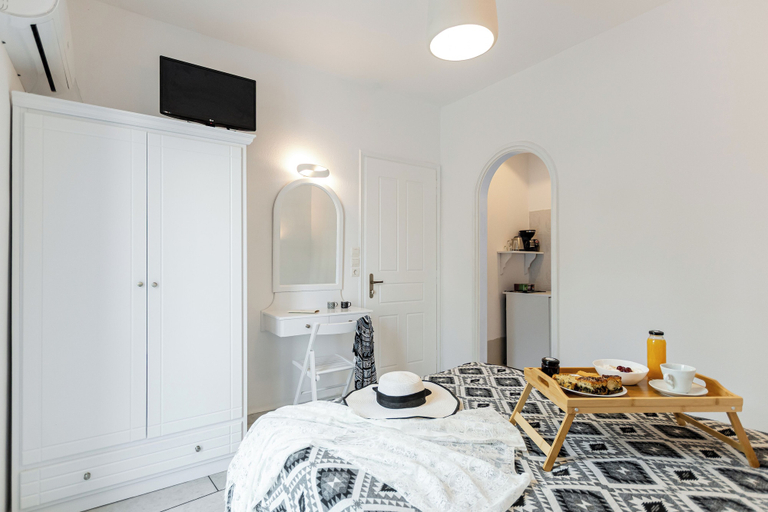 Bedroom 3, Birbas Hotel, South Aegean