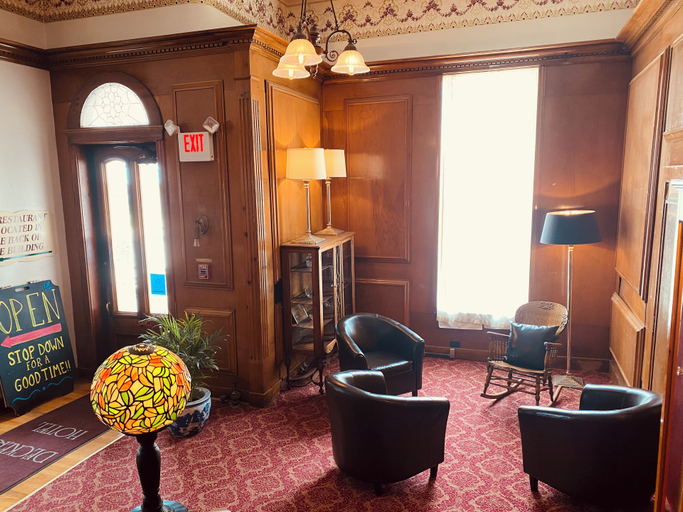 Public Area, Decker Hotel & Bar, Jackson
