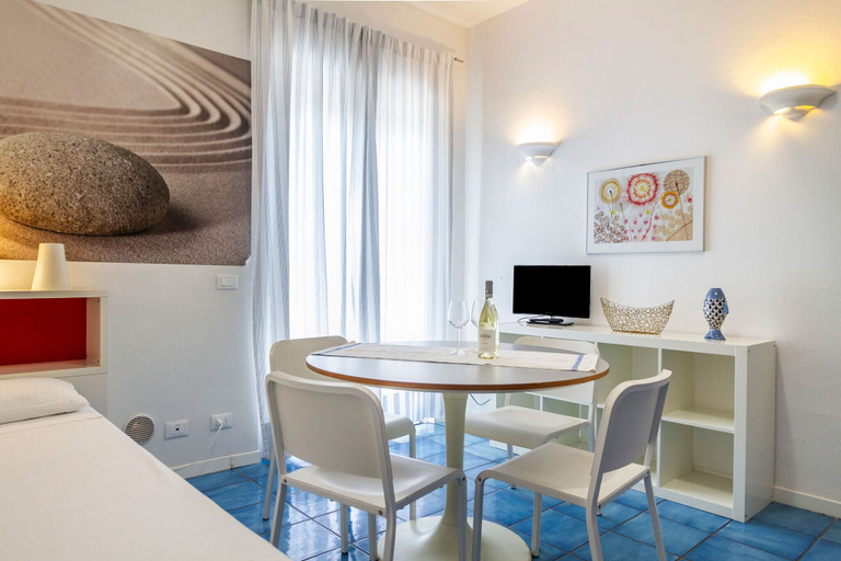 Others 5, Residence I Mari, Grosseto
