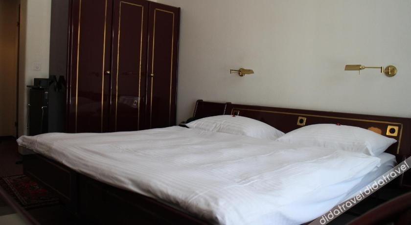Bedroom 3, Boutique City Hotel Gallo, Sankt Gallen
